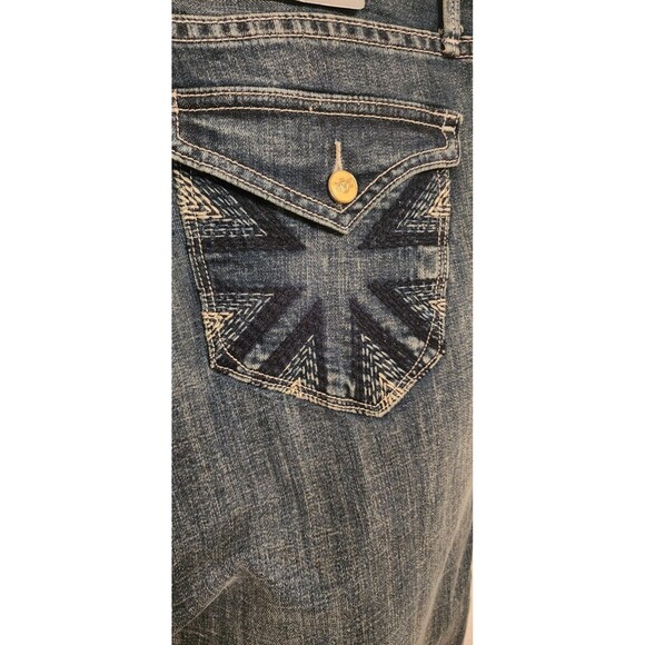 Vigoss Women's Blue Straight Leg Jeans, Size 17 Mid-Rise, Dark Wash Denim Pants - Picture 3 of 3